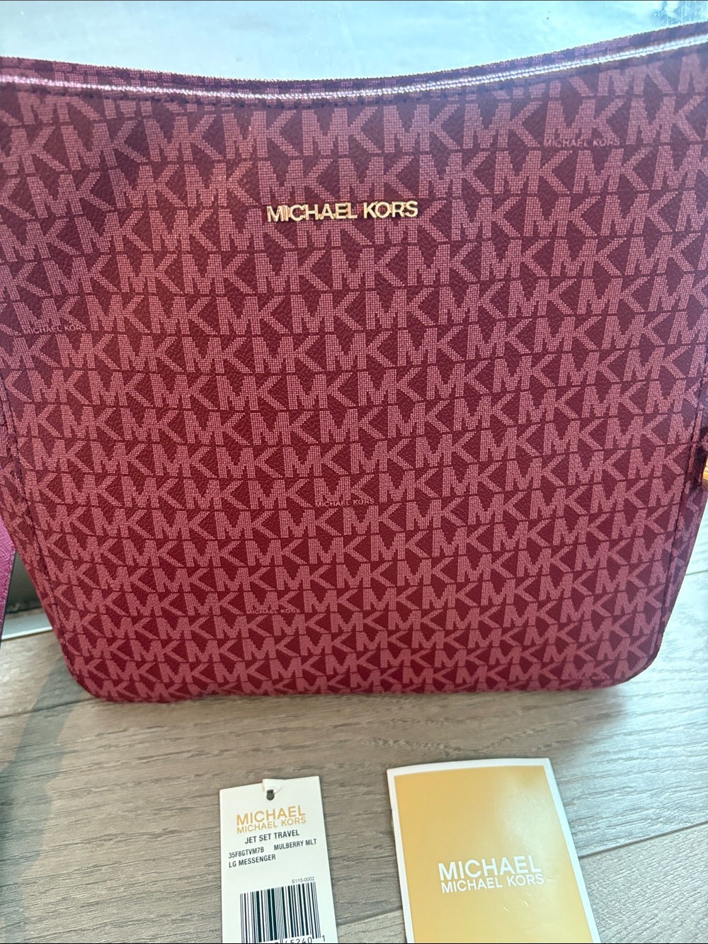 Michael Kors mulberry MK Signature Crossbody Bag with Gold Hardware - Picture 3 of 9